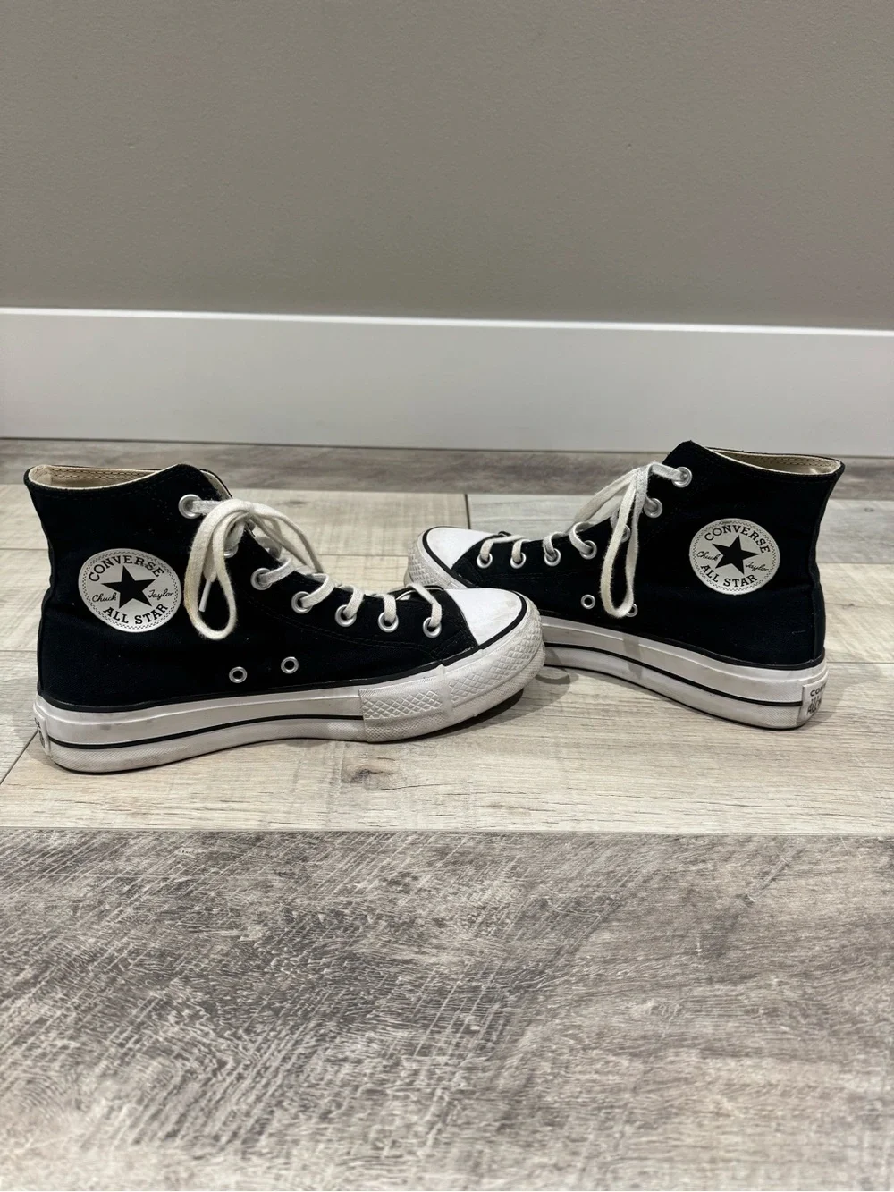 Converse Chuck Taylor All Star High Top Black Canvas Sneakers Women’s 8.5 - Picture 5 of 8